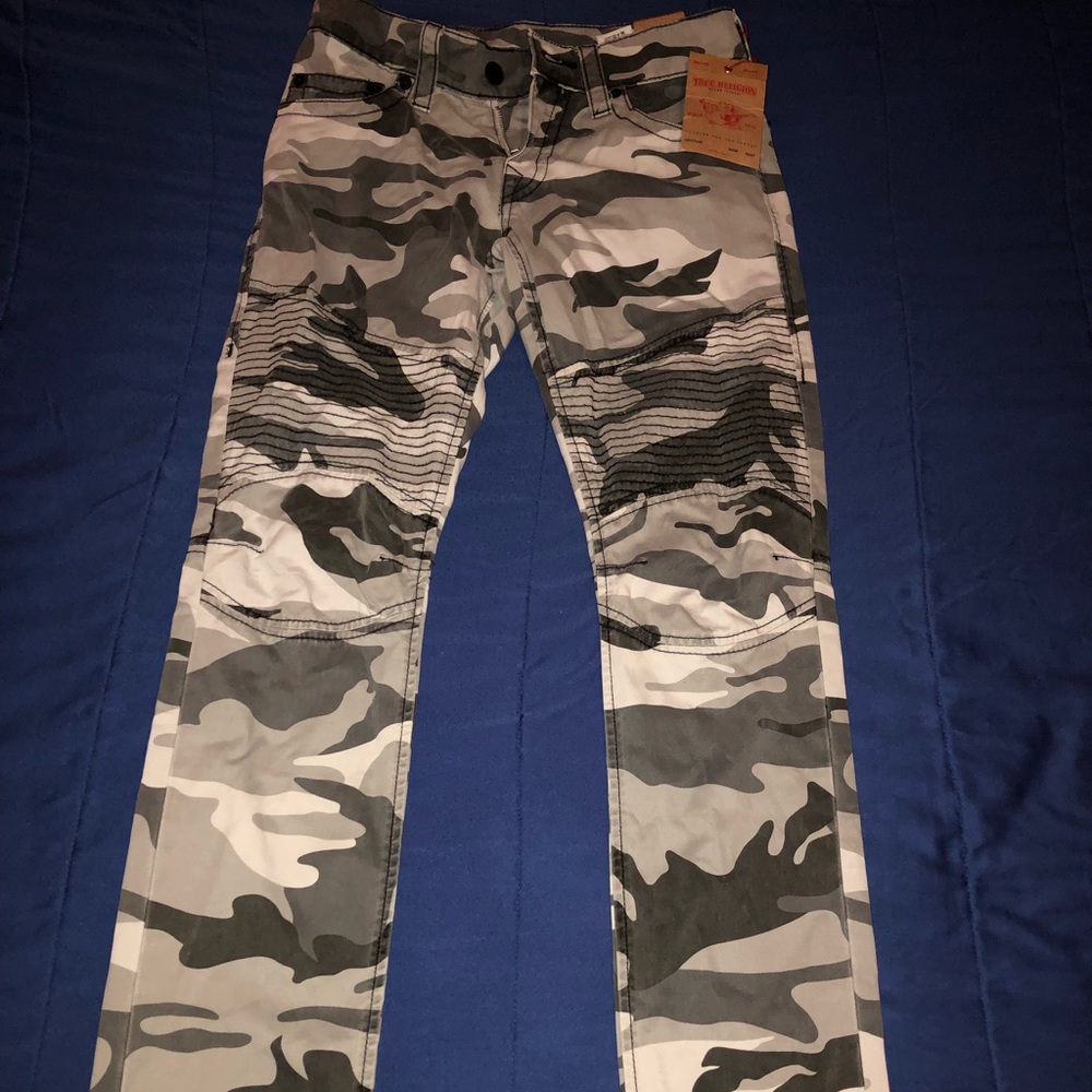 Men’s True Religion Gray Camo Pants